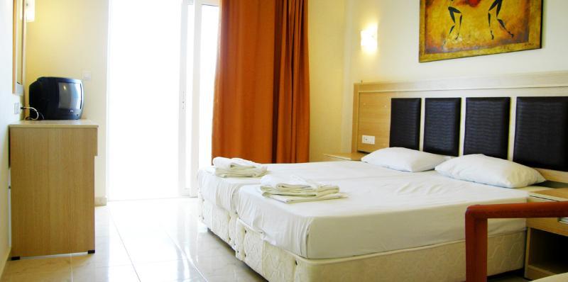 Grecian Fantasia Resort Faliraki Bagian luar foto